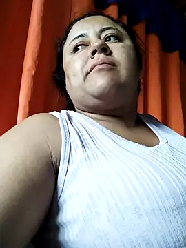 Snapshot of Monseratte21 chatting on March 10, 2025, 9:40 pm Monseratte21 online show from March 10, 2025, 9:40 pm