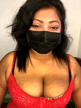  Cute ariana  online show from October 31, 2025, 6:10 am