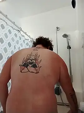 JGRisk online show from November 4, 2025, 2:21 pm