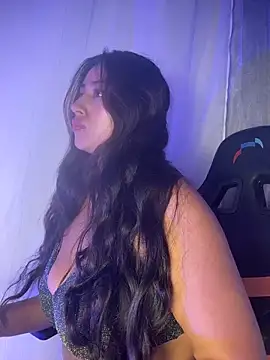 Valentinne z online show from February 17, 2026, 5:49 am