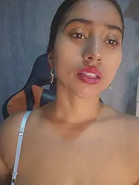 Valentinne z online show from October 25, 2025, 1:16 am