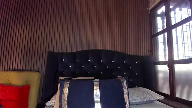 Snapshot of JuliaDawson_ chatting on July 29, 2026, 10:20 pm JuliaDawson online show from July 29, 2026, 10:20 pm