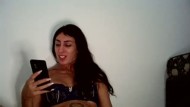 Snapshot of AlexiaDuucan chatting on February 26, 2025, 12:49 pm AlexiaDuucan online show from February 26, 2025, 12:49 pm