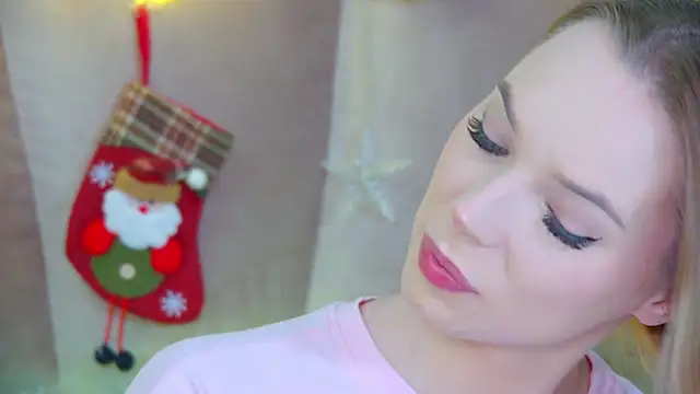 GentleRossi online show from November 21, 2025, 3:11 pm