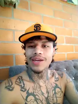 matew rodriguez8 online show from February 26, 2026, 4:29 pm