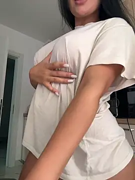 Scarlett-Dream online show from July 1, 2026, 8:47 am