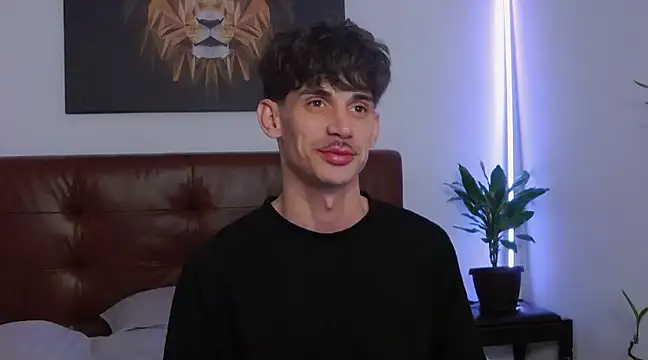 Snapshot of DanielCrush1 chatting on February 11, 2025, 9:25 pm DanielCrush1 online show from February 11, 2025, 9:25 pm