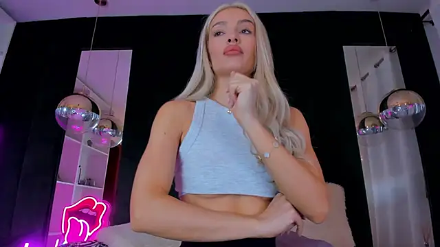 Belle Kim  online show from March 15, 2025, 5:41 am