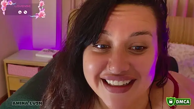 Snapshot of AminaCharm chatting on March 1, 2026, 8:20 pm AminaCharm online show from March 1, 2026, 8:20 pm