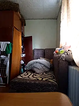 Snapshot of BustyBlond chatting on March 17, 2026, 5:32 am BustyBlond online show from March 17, 2026, 5:32 am