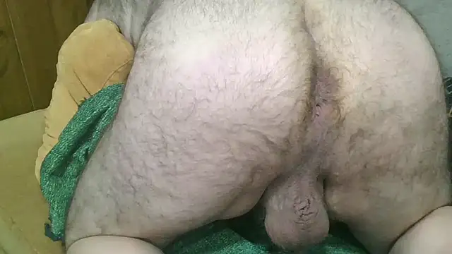 mikeyhotbear online show from January 18, 2025, 4:10 pm