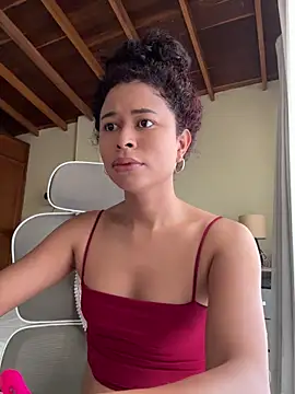 Snapshot of GabriSaenz chatting on March 4, 2026, 1:41 pm GabriSaenz online show from March 4, 2026, 1:41 pm