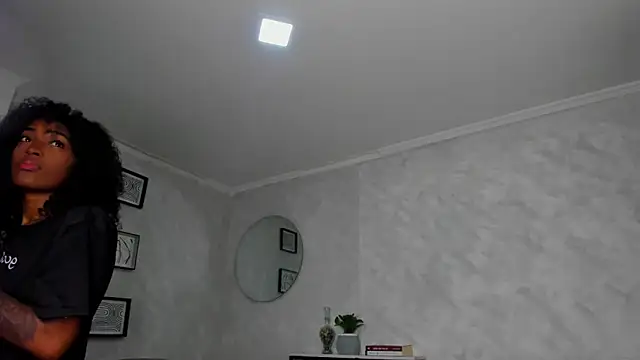 Emattaylor online show from April 8, 2026, 11:01 am