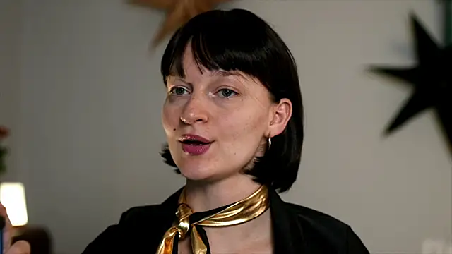 Snapshot of Special___ chatting on December 24, 2024, 5:55 pm Special    online show from December 24, 2024, 5:55 pm