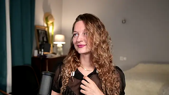 Snapshot of Special___ chatting on March 4, 2025, 3:15 pm Special    online show from March 4, 2025, 3:15 pm