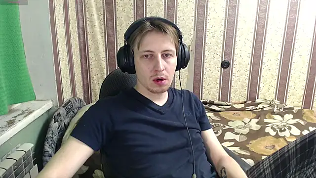 darienlarge online show from November 22, 2025, 5:23 pm