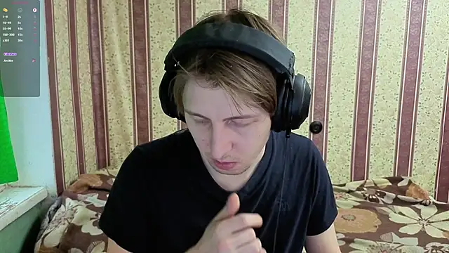 darienlarge online show from December 17, 2025, 10:31 am