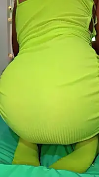 marypaula online show from October 27, 2025, 8:26 am