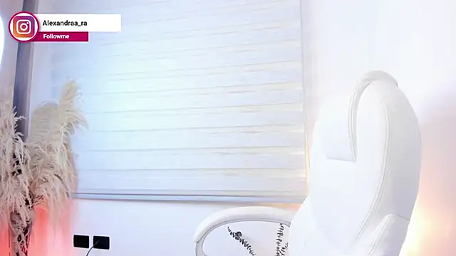 Alexandra ra online show from July 18, 2026, 2:09 am