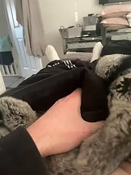 Snapshot of Furdale chatting on February 24, 2025, 4:26 pm Furdale online show from February 24, 2025, 4:26 pm