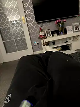 Furdale online show from December 4, 2025, 6:51 pm