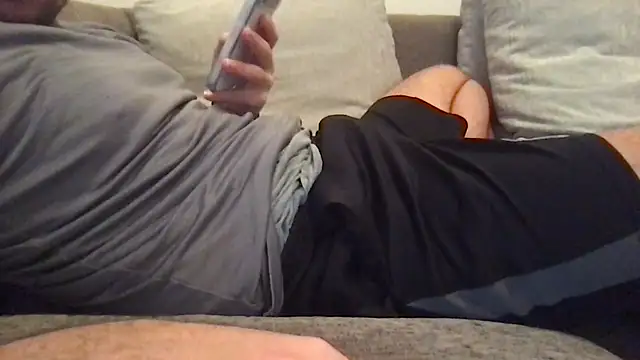 Snapshot of Kai20021819 chatting on November 7, 2025, 3:27 pm Kai20021819 online show from November 7, 2025, 3:27 pm