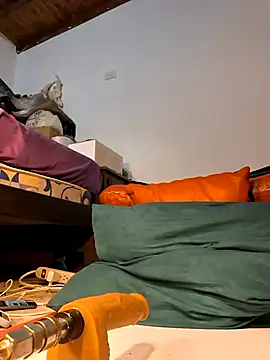 shelby kutter online show from November 3, 2025, 6:11 pm