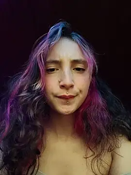  Laary online show from March 31, 2026, 8:33 pm