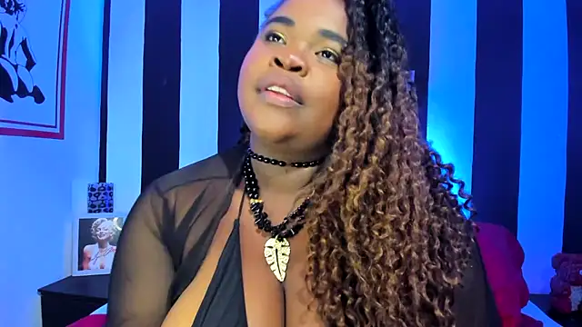 Snapshot of YeminaLeman chatting on February 26, 2025, 12:38 pm YeminaLeman online show from February 26, 2025, 12:38 pm