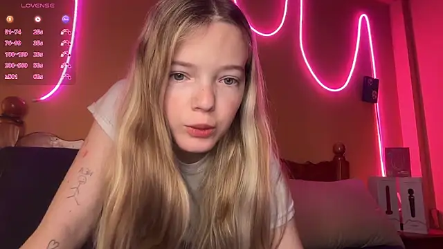 Snapshot of -veranito- chatting on September 19, 2025, 3:10 am -veranito- online show from September 19, 2025, 3:10 am