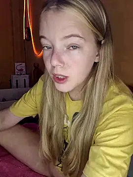 Snapshot of -veranito- chatting on February 17, 2025, 3:15 am -veranito- online show from February 17, 2025, 3:15 am