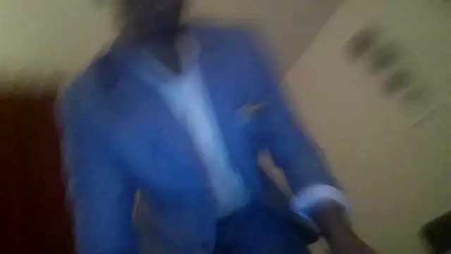 Snapshot of KingB8r chatting on October 19, 2025, 11:07 pm KingB8r online show from October 19, 2025, 11:07 pm