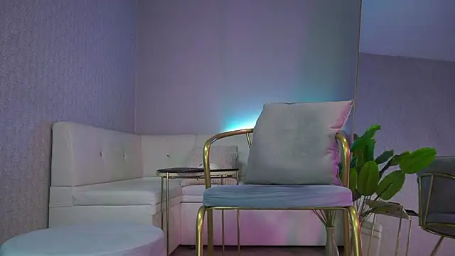 iris vega9 online show from November 7, 2025, 12:21 pm