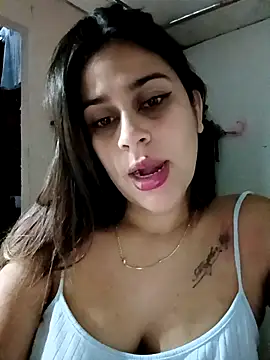 Snapshot of Latina_sexy1 chatting on February 20, 2026, 11:12 am Latina sexy1 online show from February 20, 2026, 11:12 am