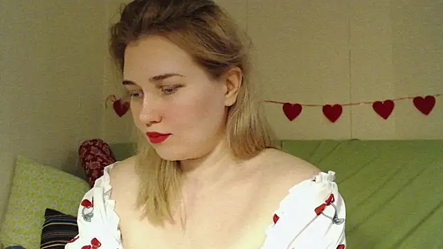 mmmPinUpGirl online show from March 1, 2026, 9:53 am