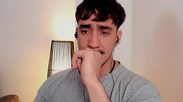 AlexRivera6 online show from February 13, 2026, 4:18 pm