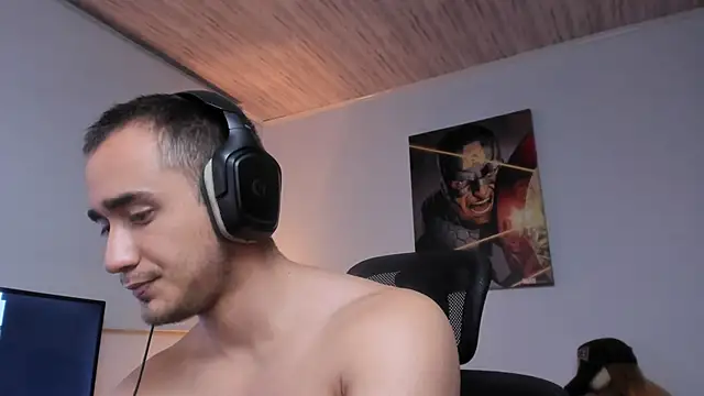 Snapshot of AlexRivera6 chatting on January 9, 2025, 3:26 am AlexRivera6 online show from January 9, 2025, 3:26 am