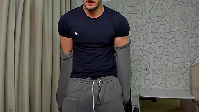 Snapshot of ClintMasters chatting on January 19, 2026, 5:55 am ClintMasters online show from January 19, 2026, 5:55 am