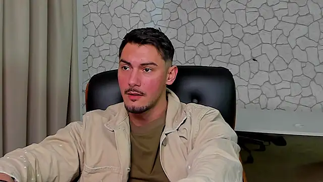 Snapshot of ClintMasters chatting on February 3, 2026, 7:57 am ClintMasters online show from February 3, 2026, 7:57 am