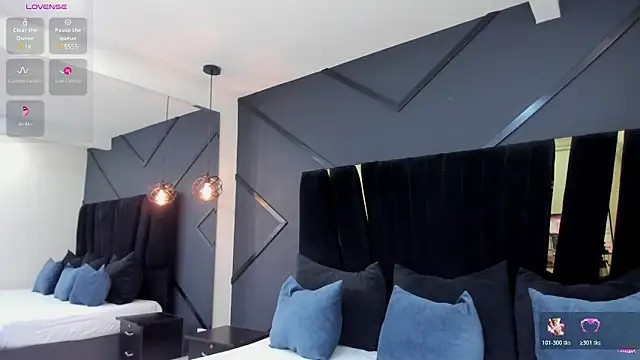 princesaparis online show from March 13, 2026, 5:29 pm