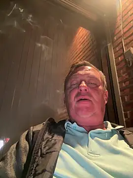 Ilikegranny666 online show from April 16, 2026, 8:20 pm