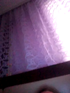 LeilaSaint online show from July 19, 2026, 1:19 pm