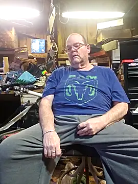 mrwizard4570 online show from February 12, 2026, 8:08 pm