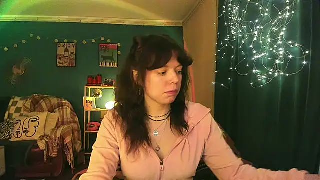 ClancyMorissey online show from March 21, 2026, 7:18 pm