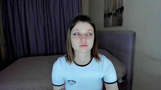 Snapshot of SoniNesti chatting on January 15, 2026, 3:59 pm SoniNesti online show from January 15, 2026, 3:59 pm