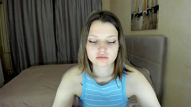 Snapshot of SoniNesti chatting on October 21, 2025, 2:49 pm SoniNesti online show from October 21, 2025, 2:49 pm