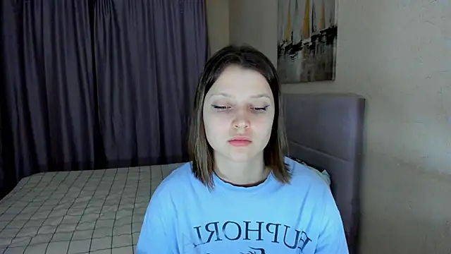 Snapshot of SoniNesti chatting on November 28, 2025, 2:50 pm SoniNesti online show from November 28, 2025, 2:50 pm