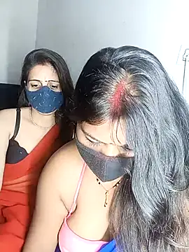 Snapshot of cutee__crazy chatting on September 26, 2025, 6:15 pm cutee  crazy online show from September 26, 2025, 6:15 pm