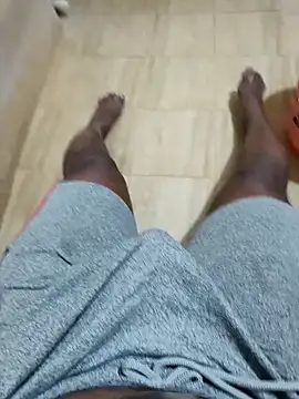 mkmony online show from January 10, 2025, 6:28 pm