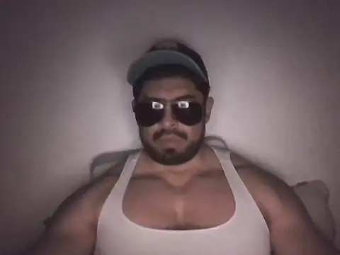 marcus002001 online show from July 22, 2026, 4:58 am
